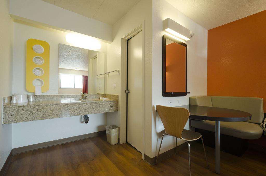 Motel 6-Gaithersburg, Dc - Washington Стая снимка